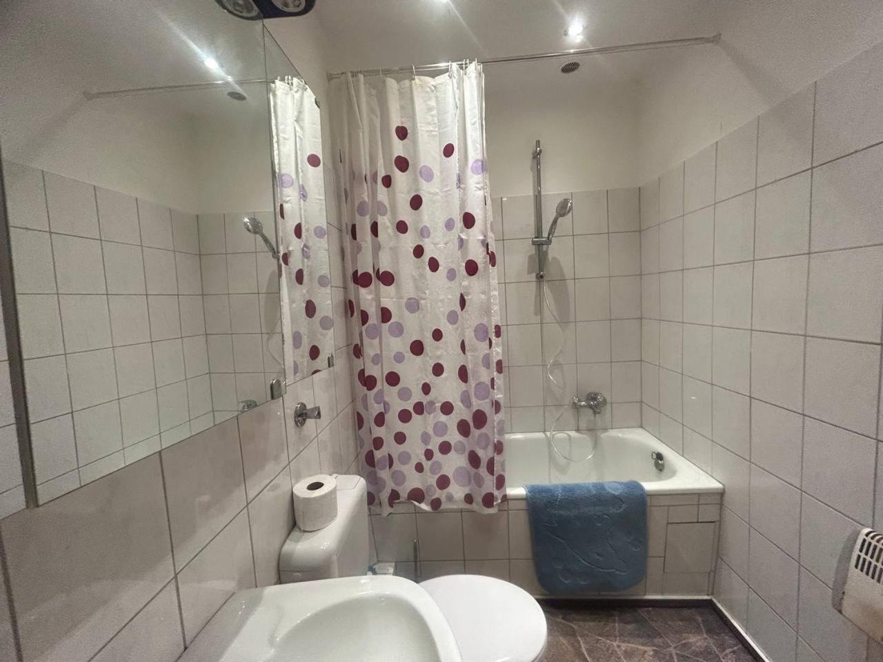 2 Room Apartament Messe 埃森 外观 照片